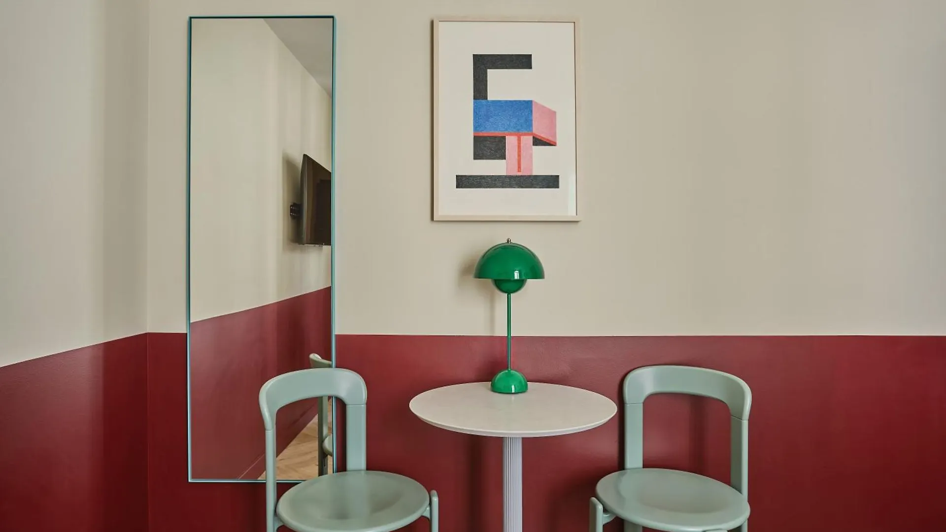 **** Aparthotel Numa Paris Champs-Elysees Frankreich