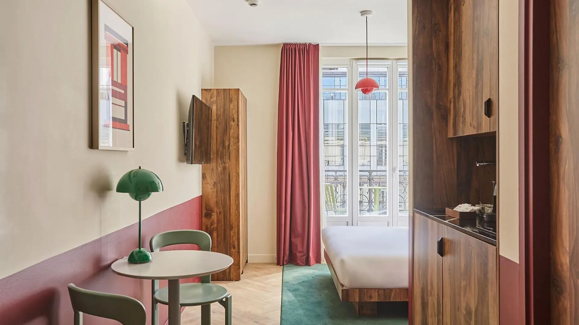 Numa Paris Champs-Elysees 4*,  Frankreich