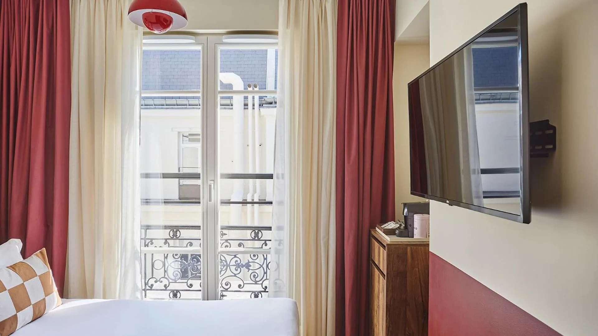 Aparthotel Numa Paris Champs-Elysees